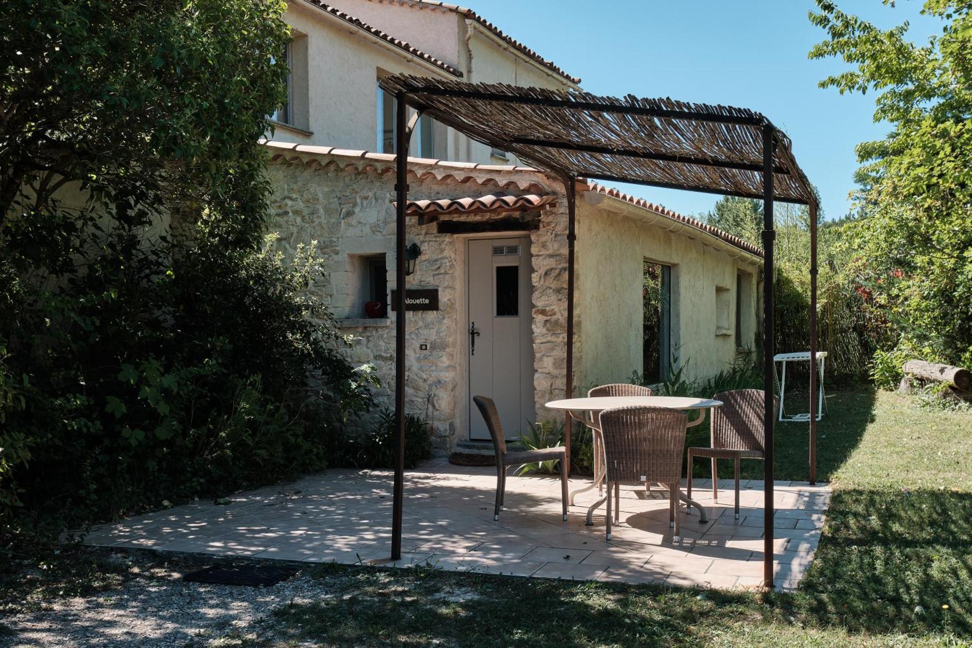 Les Maisons De Chante Oiseau Sigonce Pokój zdjęcie